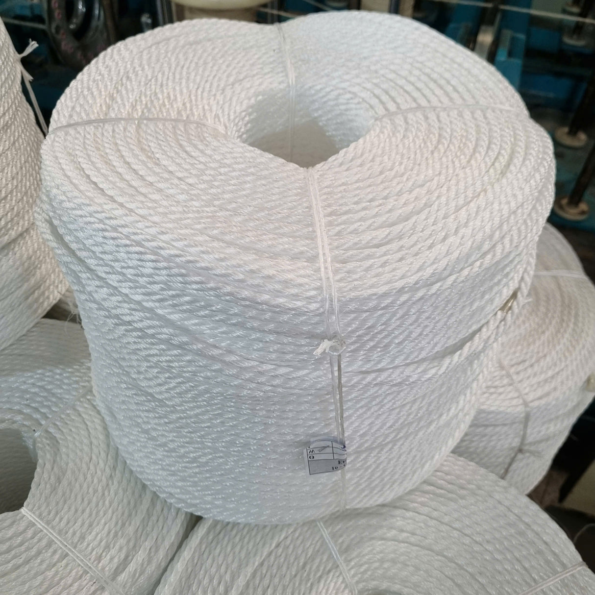 Singhal PP Plastic Twisted White Rope 4mm & 6mm - 10m to 200m | Strong & Multipurpose | Household, Agriculture & Packaging | Clothesline, Agriculture & Utility Rope