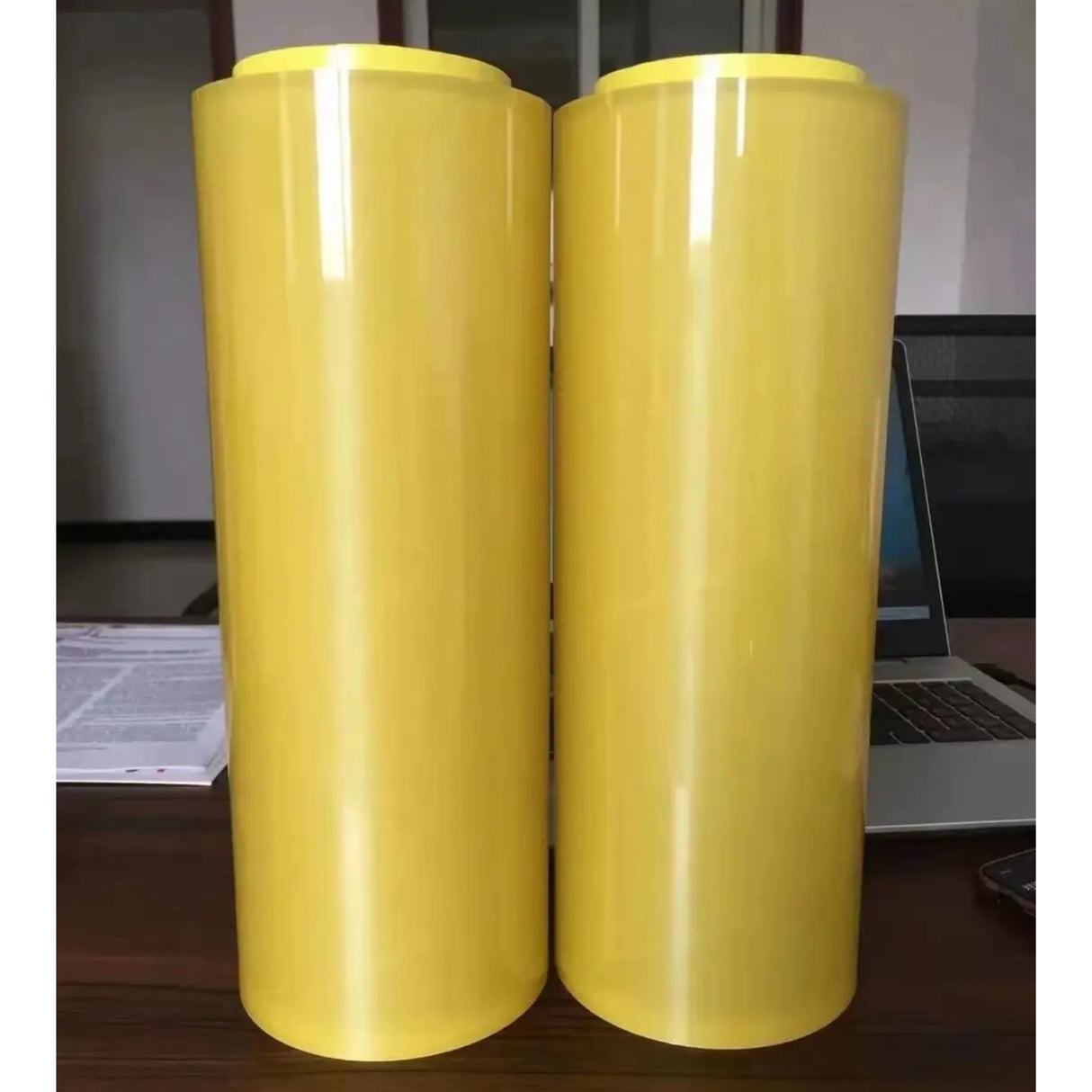 Singhal Transparent Stretchable Packing Material wrap Roll 3 inch (8 cm) x 100 Meter Film wrap Roll for Packing and Multipurpose use | Versatile, Eco-Friendly | Secure Moving, Gift Wrapping | Fragile