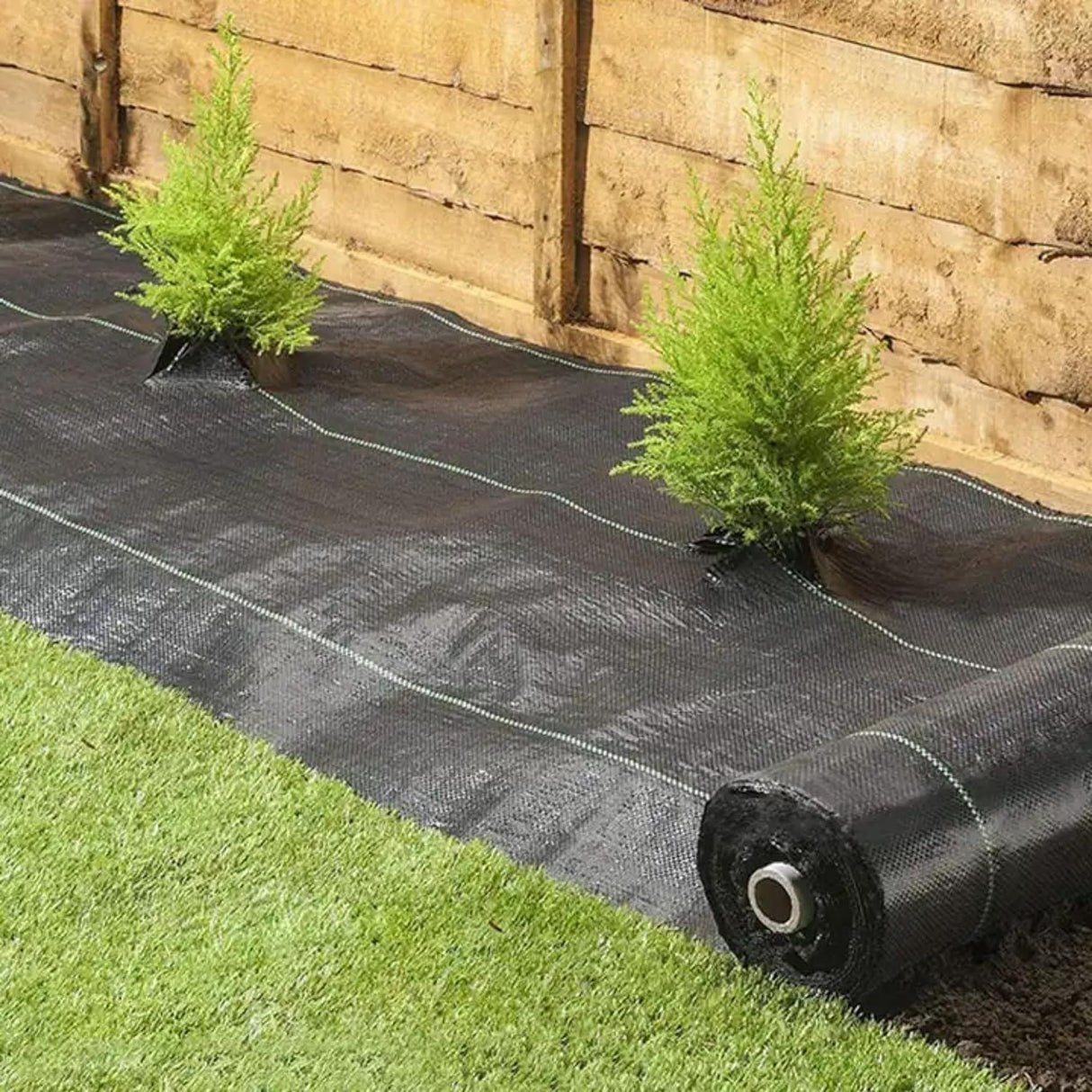 Singhal Garden Weed Control Mat 4x8m, Heavy Duty 125 GSM Landscape Fabric, Eco-Friendly Black Weed Block for Gardening and Bed Control - Singhal Mart
