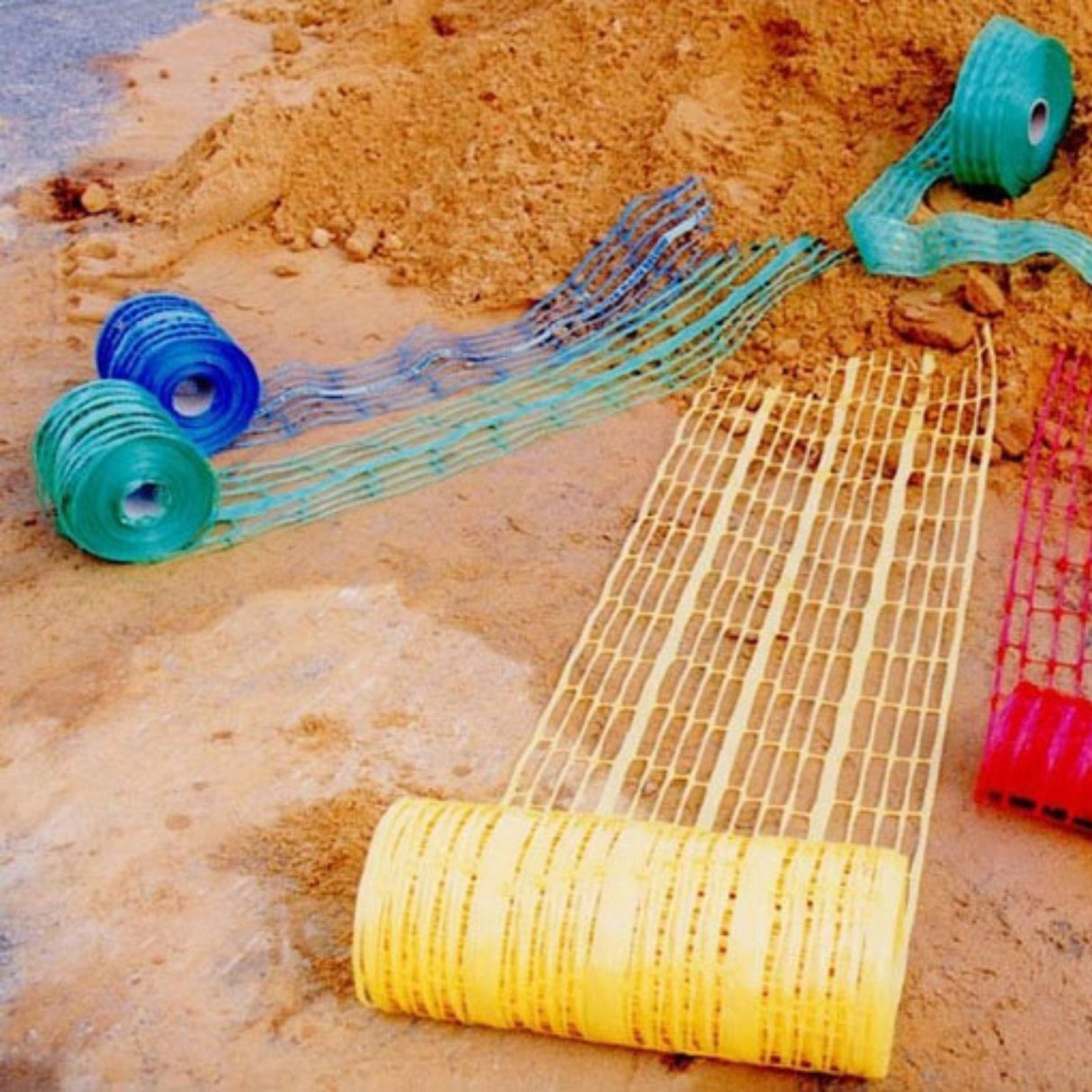 Singhal Underground Warning Mesh Roll - Utility Marker Mesh for Cable, Gas & Pipeline Safety – High Visibility, Durable Plastic