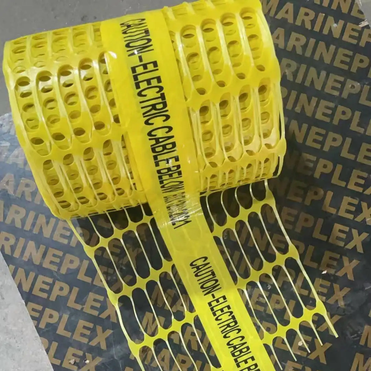 Singhal Underground Warning Mesh Roll - Utility Marker Mesh for Cable, Gas & Pipeline Safety – High Visibility, Durable Plastic