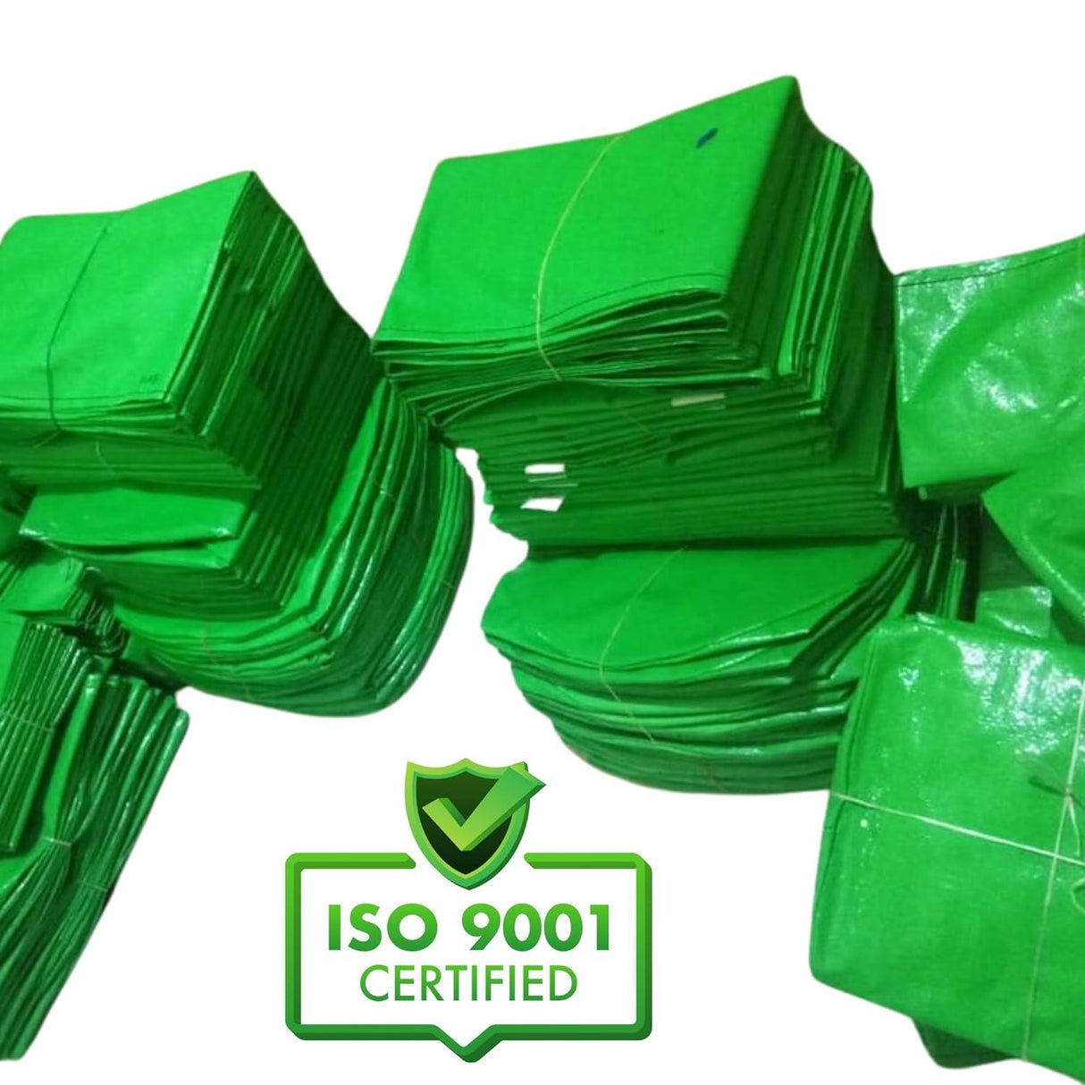 Discover the Singhal HDPE UV Stabilized Vermi Compost Bed, 350 GSM, 8x4x2 ft, made from 100% virgin material in green and white, perfect for composting - Singhal Mart
